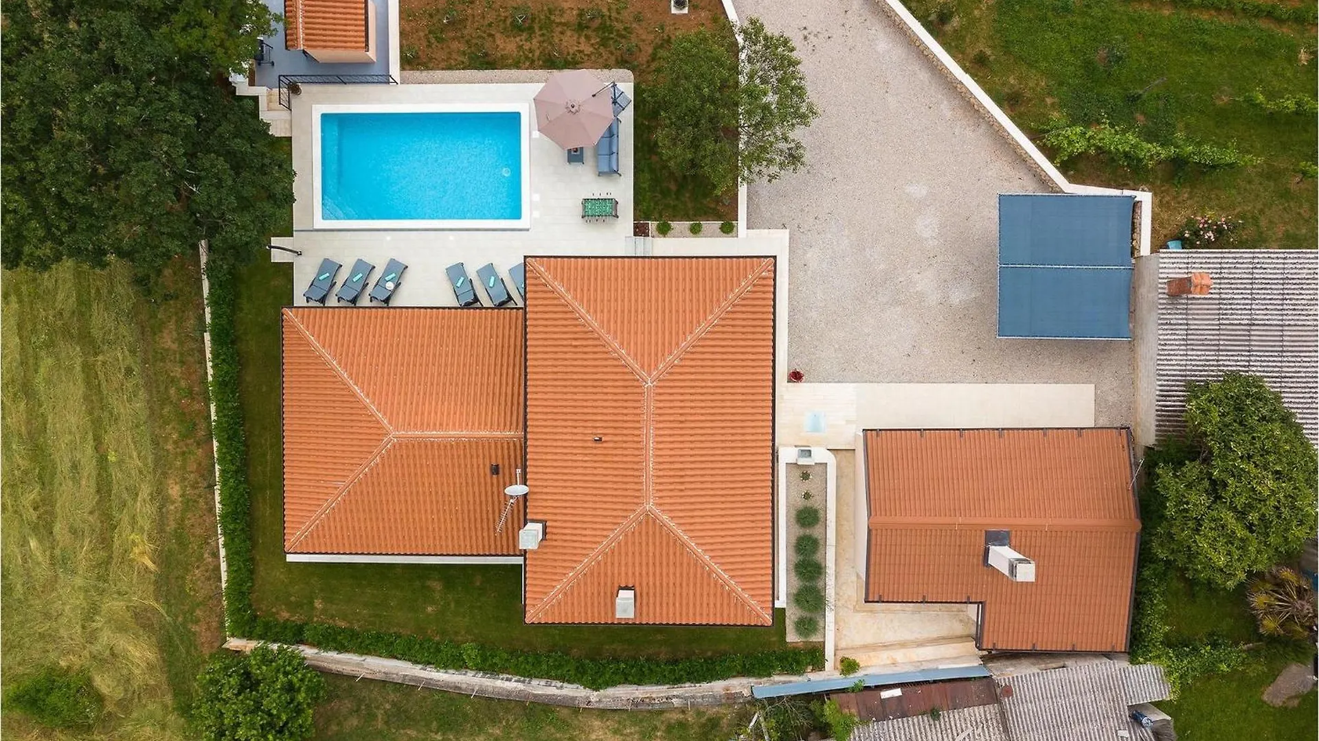 Villa Dora N Nedescina Croatia