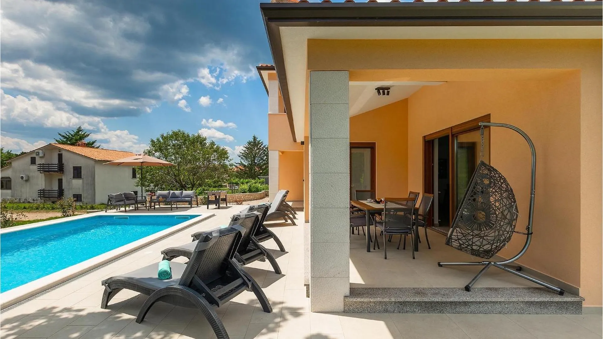 Villa Dora N Nedescina Croatia